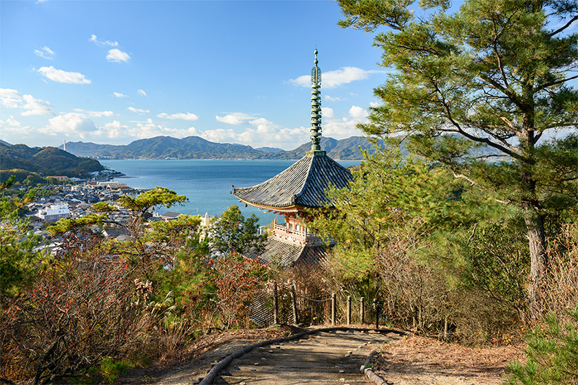 The Murakami Kaizoku of the Geiyo Islands Policemen Pirates of the